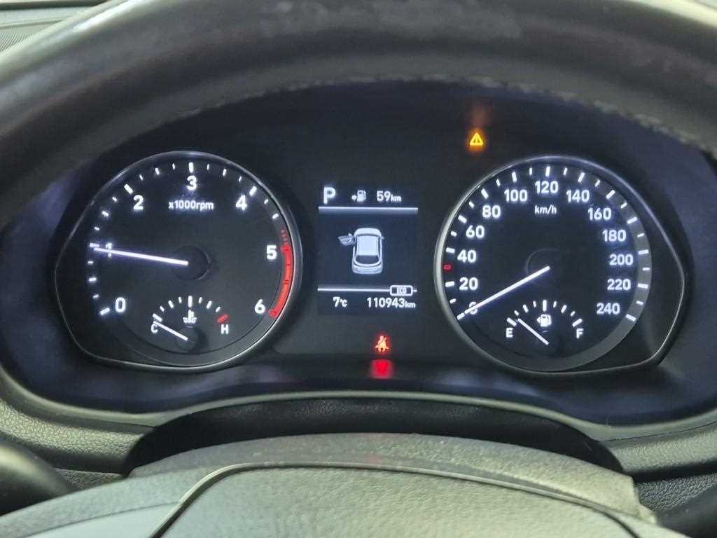 HYUNDAI i30 - Vista 6