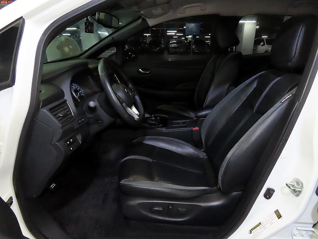 Nissan Leaf - Vista 5