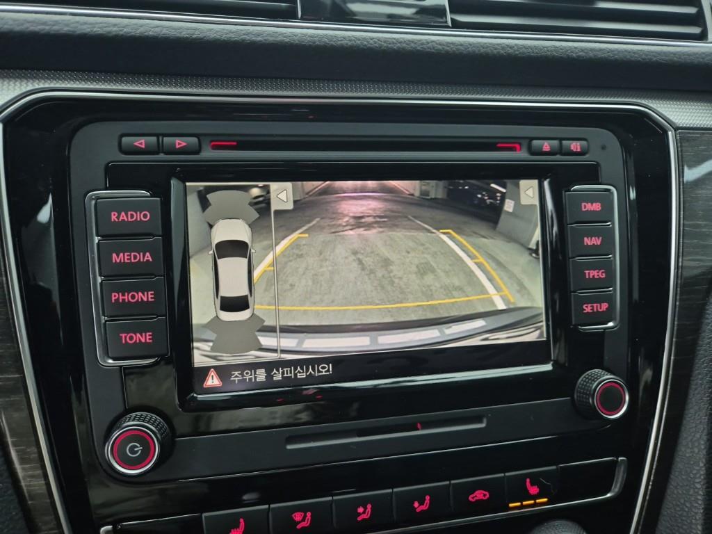 Volkswagen Passat 2018 Gris - Importación desde Corea - HF Imports Iquique - Foto 15