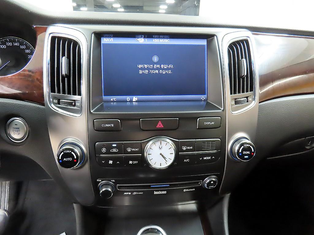 HYUNDAI Equus 2011 - Importación desde Corea - HF Imports Iquique - Foto 15