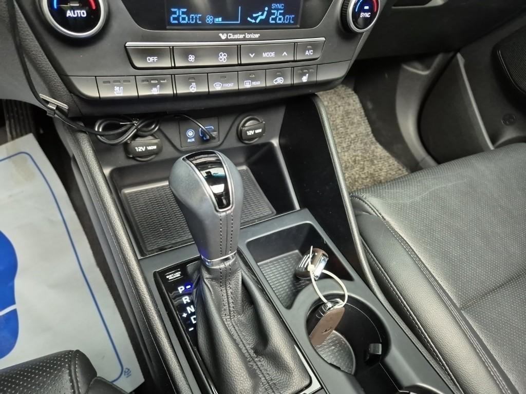 HYUNDAI Tucson - Vista 8