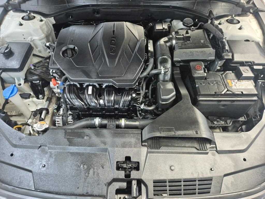 HYUNDAI Grandeur - Vista 5