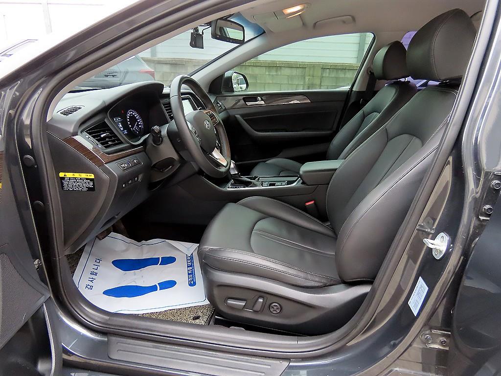 HYUNDAI Sonata - Vista 5