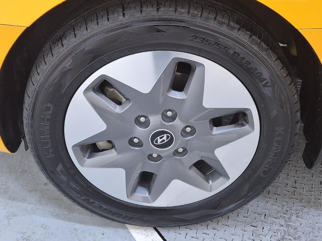 HYUNDAI Staria 2022 Amarillo - Importación desde Corea - HF Imports Iquique - Foto 19