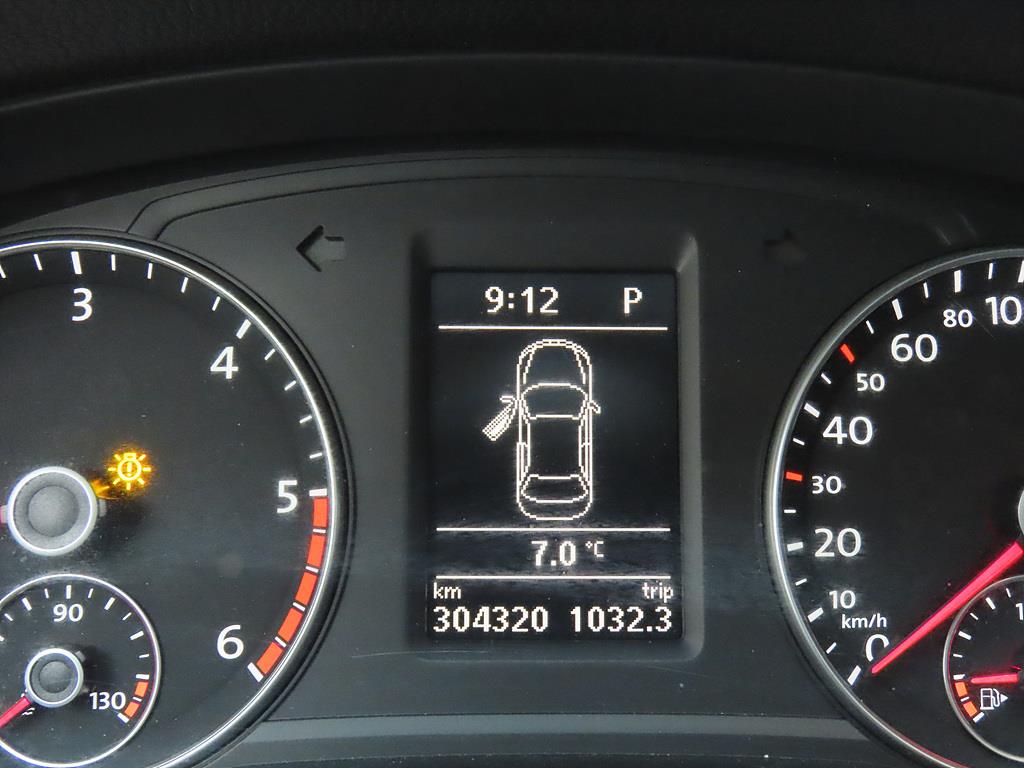 Volkswagen Passat - Vista 8