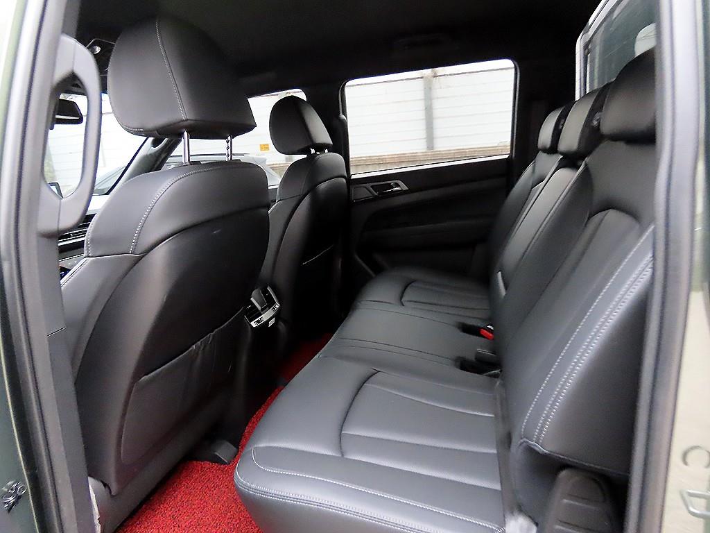 Ssangyong Rexton - Vista 6