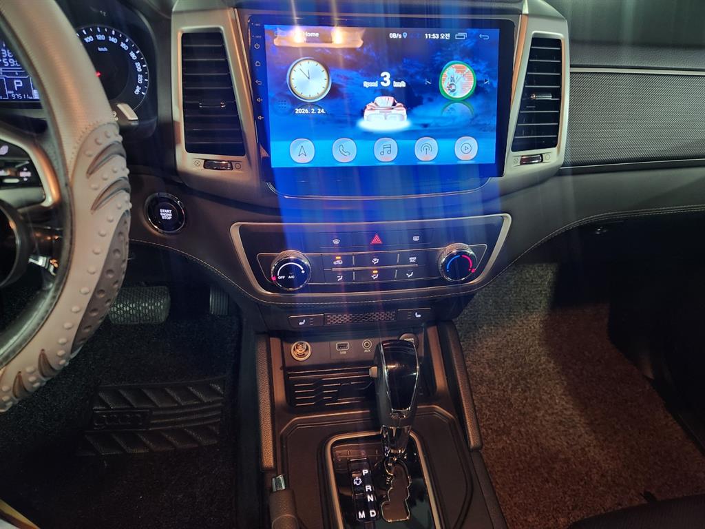 Ssangyong Rexton 2019 Negro - Importación desde Corea - HF Imports Iquique - Foto 13