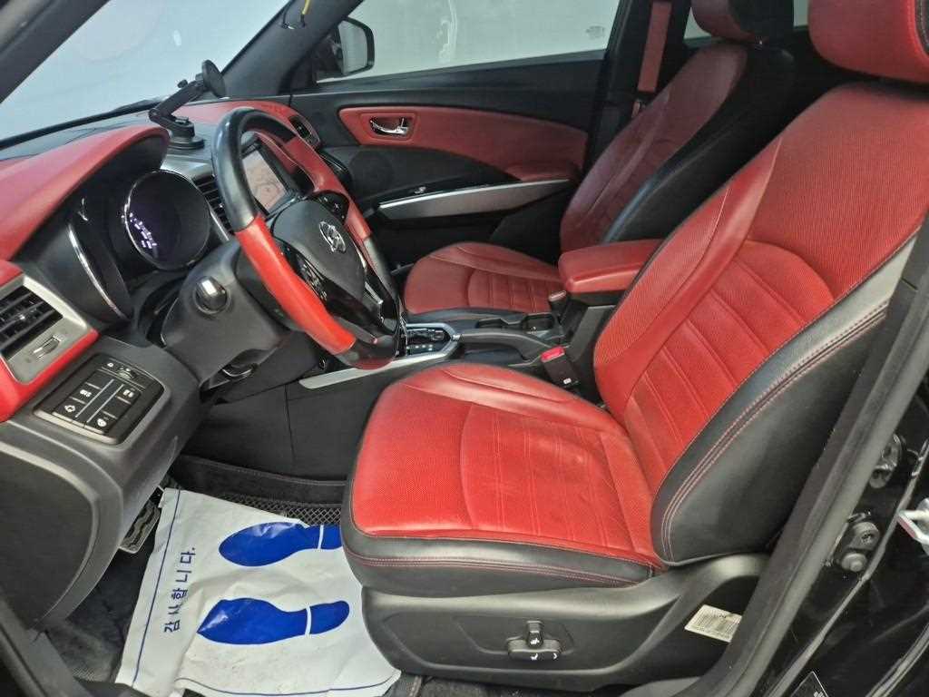 Ssangyong Tivoli - Vista 11