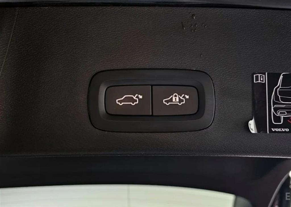 Volvo XC40 2021 Negro - Importación desde Corea - HF Imports Iquique - Foto 20