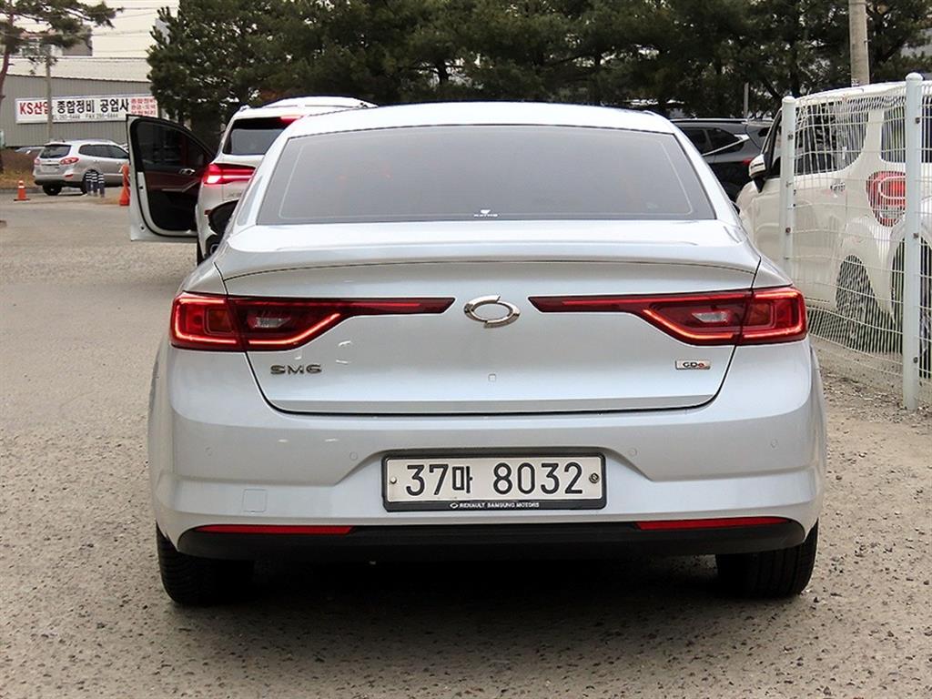 SAMSUNG SM6 - Vista 4