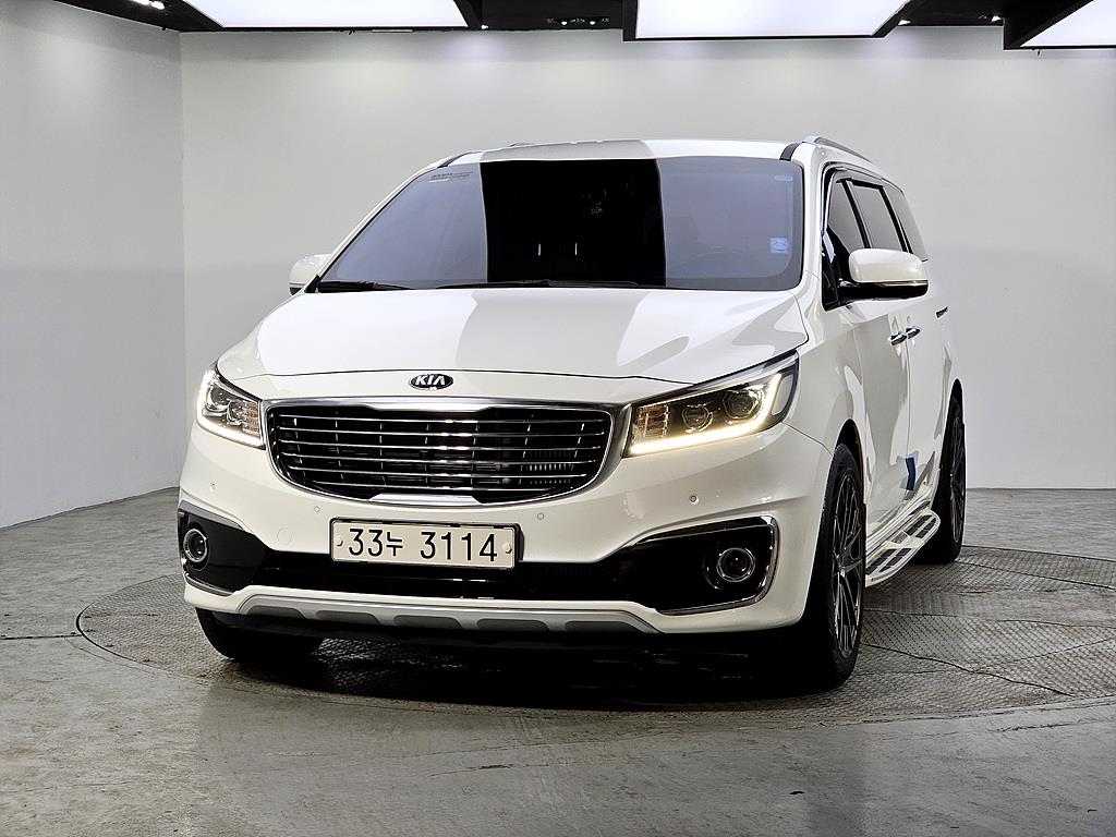 KIA Carnival - Vista 2