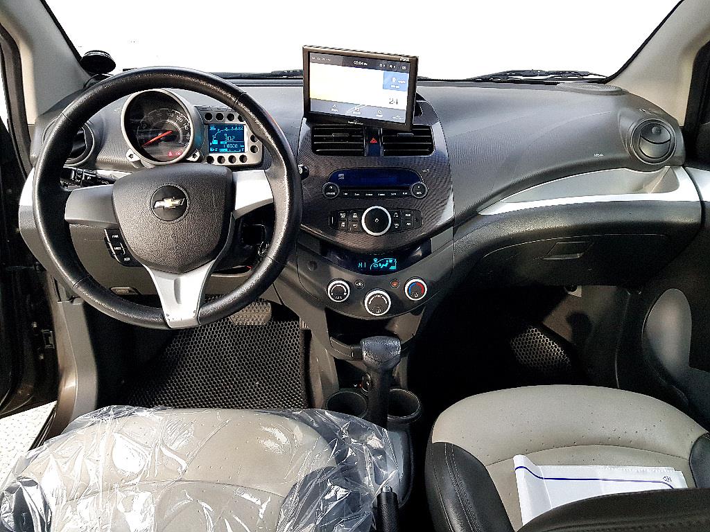 Chevrolet Spark - Vista 5