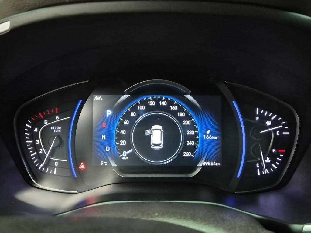 HYUNDAI Santa Fe - Vista 6