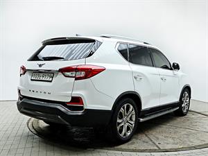 Ssangyong Rexton - Vista 8
