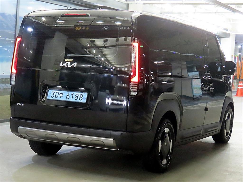 KIA PV5 - Vista 3