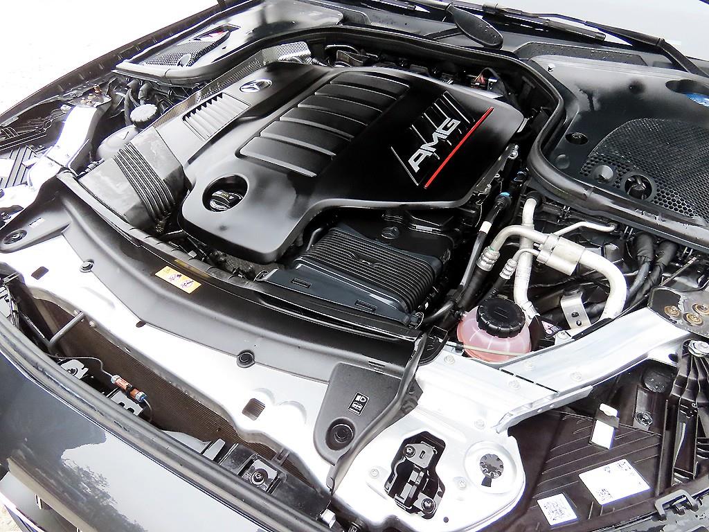 Mercedes Benz E class 2022 Negro - Importación desde Corea - HF Imports Iquique - Foto 19