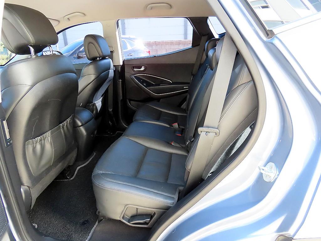 HYUNDAI Santa Fe - Vista 6