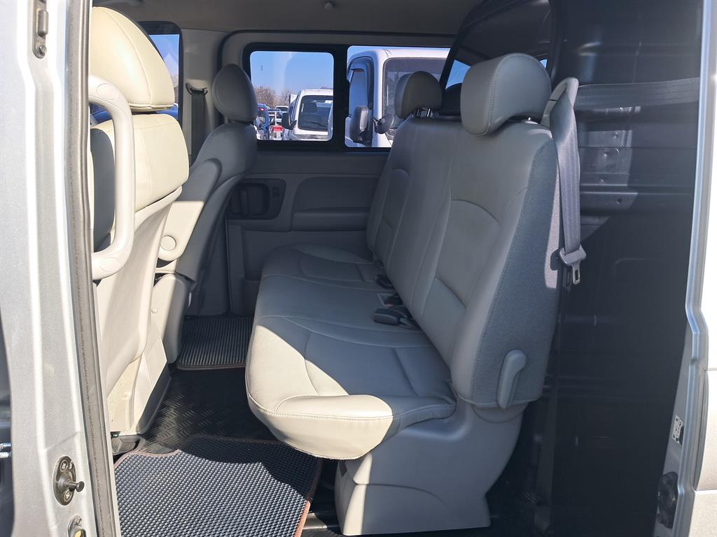 HYUNDAI Starex 2012 Plateado - Importación desde Corea - HF Imports Iquique - Foto 13