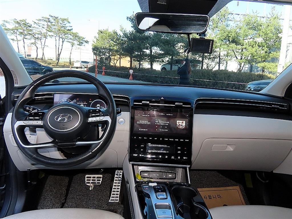 HYUNDAI Tucson - Vista 7