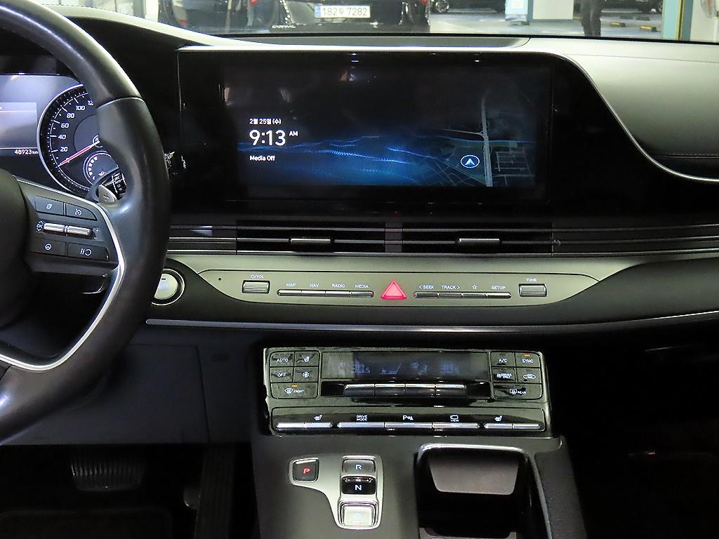 HYUNDAI Grandeur - Vista 11