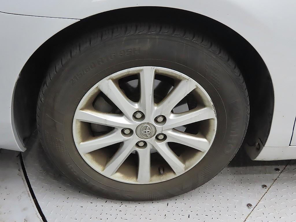 Toyota Camry - Vista 9