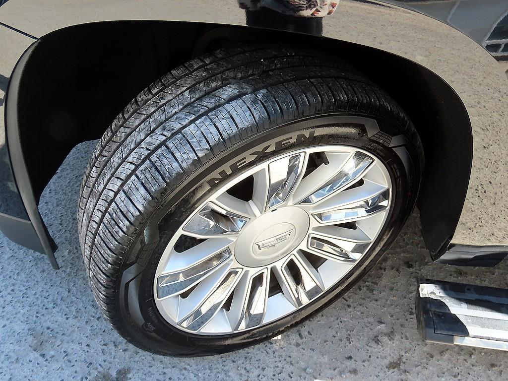 Cadillac Escalade 2018 Negro - Importación desde Corea - HF Imports Iquique - Foto 20