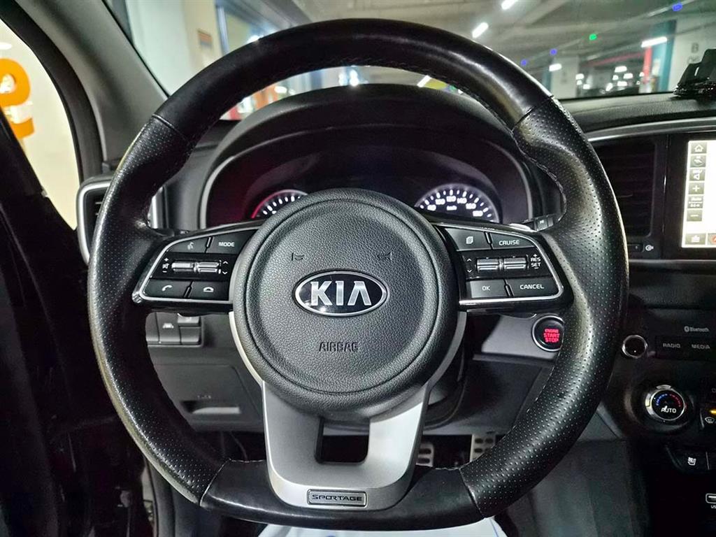 KIA Sportage - Vista 8