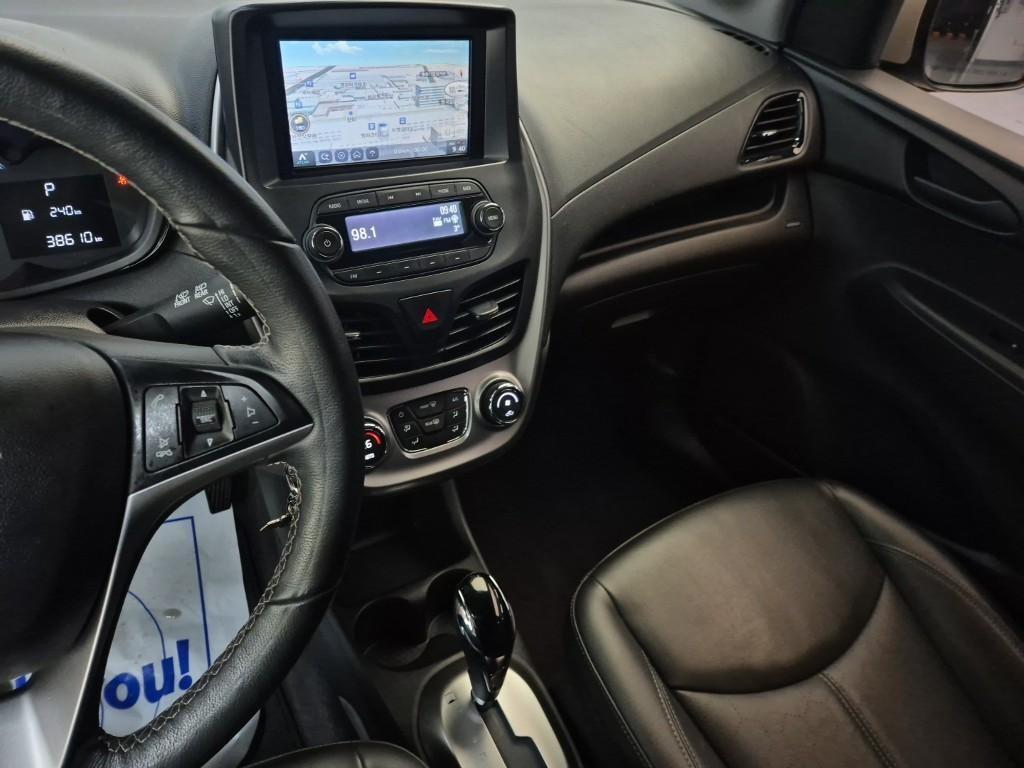 Chevrolet Spark - Vista 10