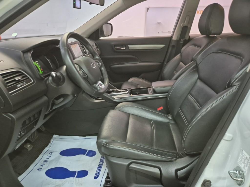 SAMSUNG QM6 - Vista 11