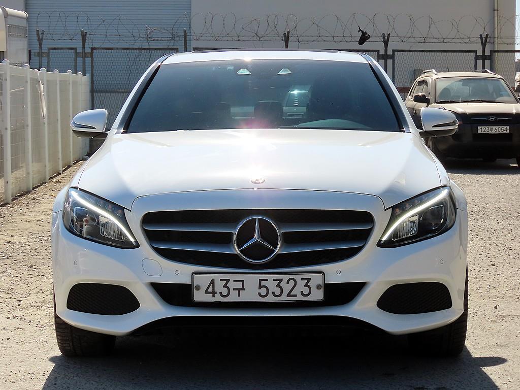 Mercedes Benz C Class 2018 - Importación desde Corea - HF Imports Iquique - Foto 1