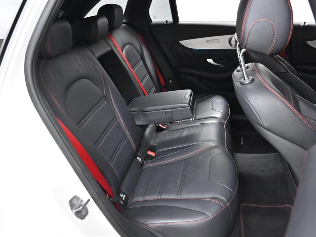 Mercedes Benz GLC Class - Vista 12