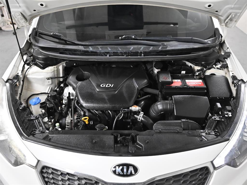 KIA K3 2015 Blanco - Importación desde Corea - HF Imports Iquique - Foto 20
