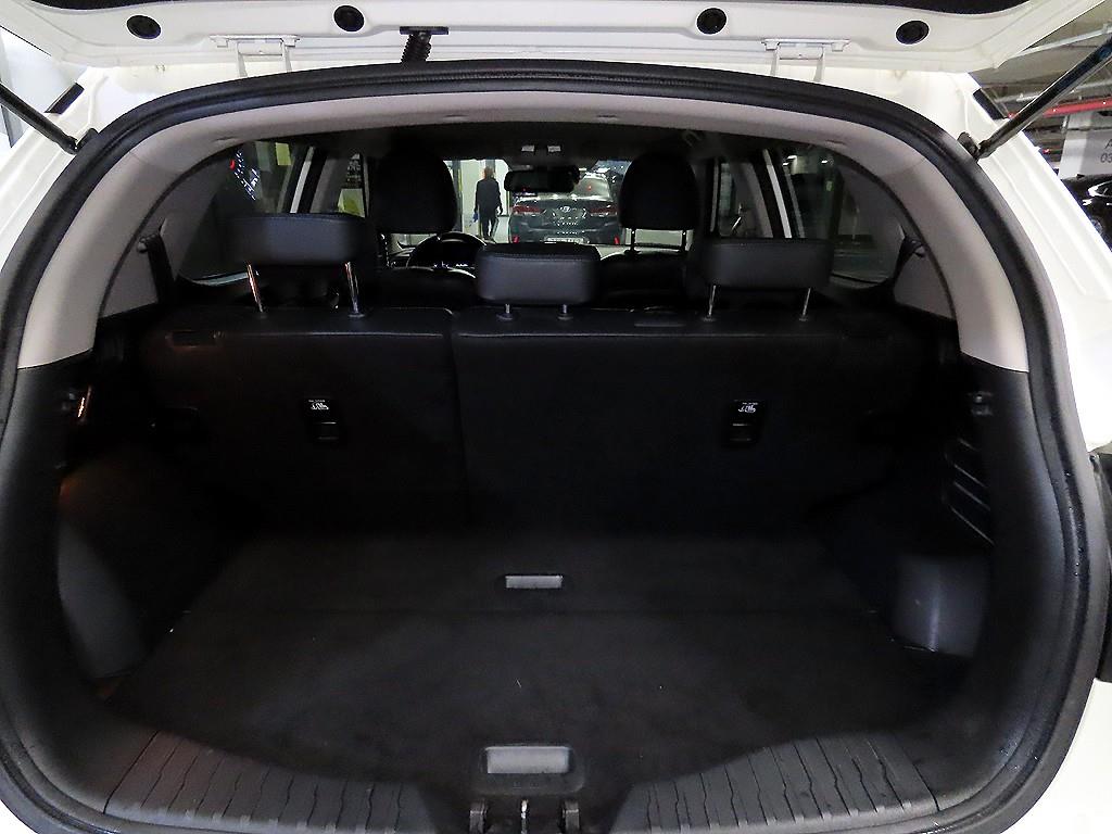 Ssangyong Tivoli 2022 Blanco - Importación desde Corea - HF Imports Iquique - Foto 18