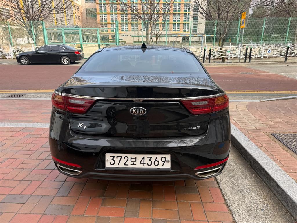 KIA K7 - Vista 3