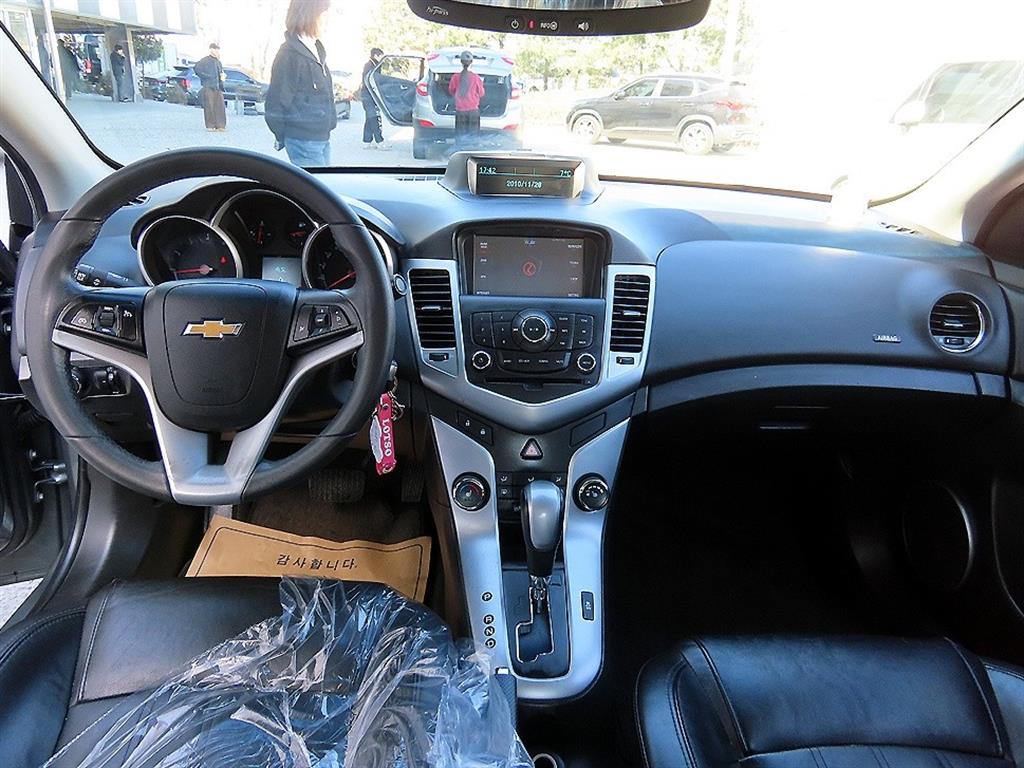 Chevrolet Cruise - Vista 7