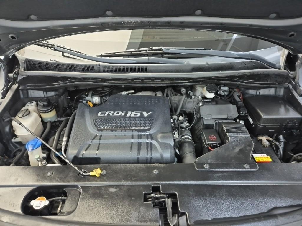 KIA Carnival - Vista 5