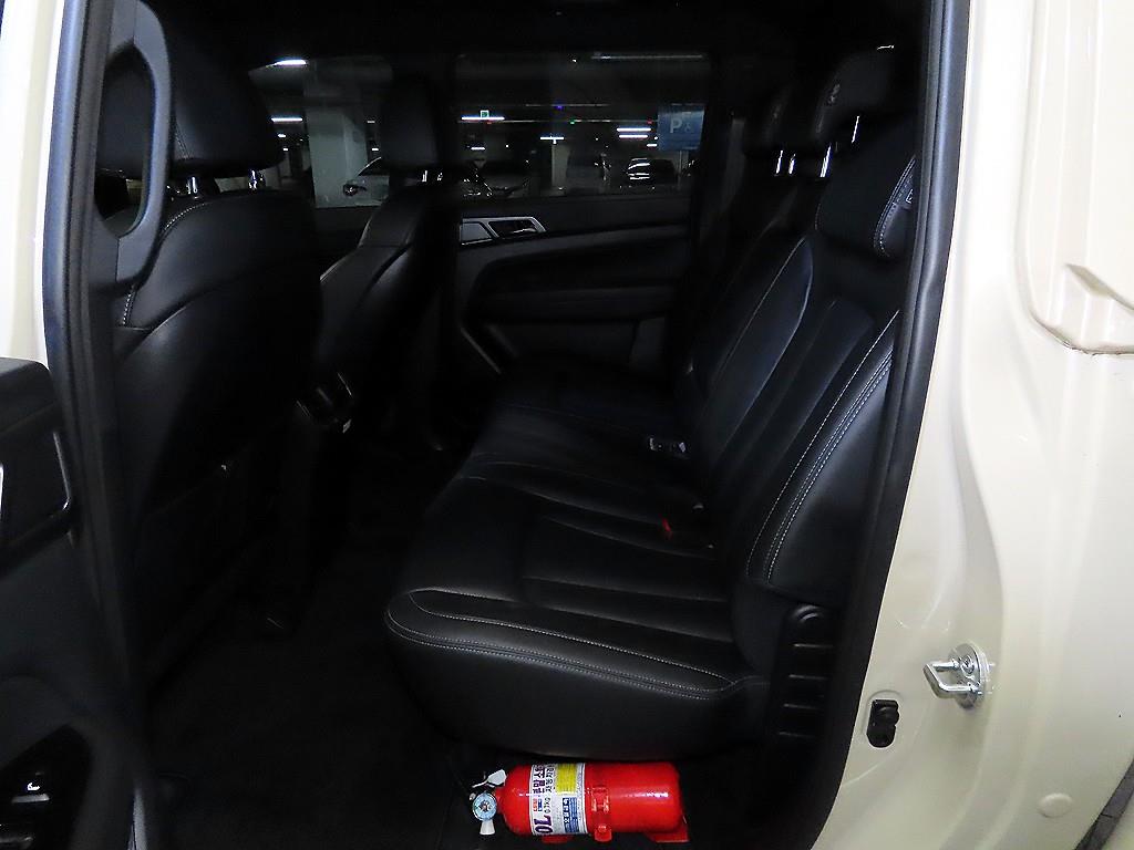 Ssangyong Rexton - Vista 7