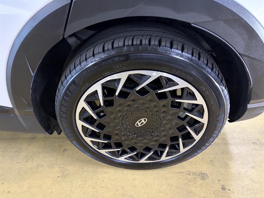 HYUNDAI Ioniq 5 - Vista 7