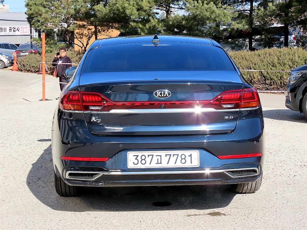 KIA K7 - Vista 4