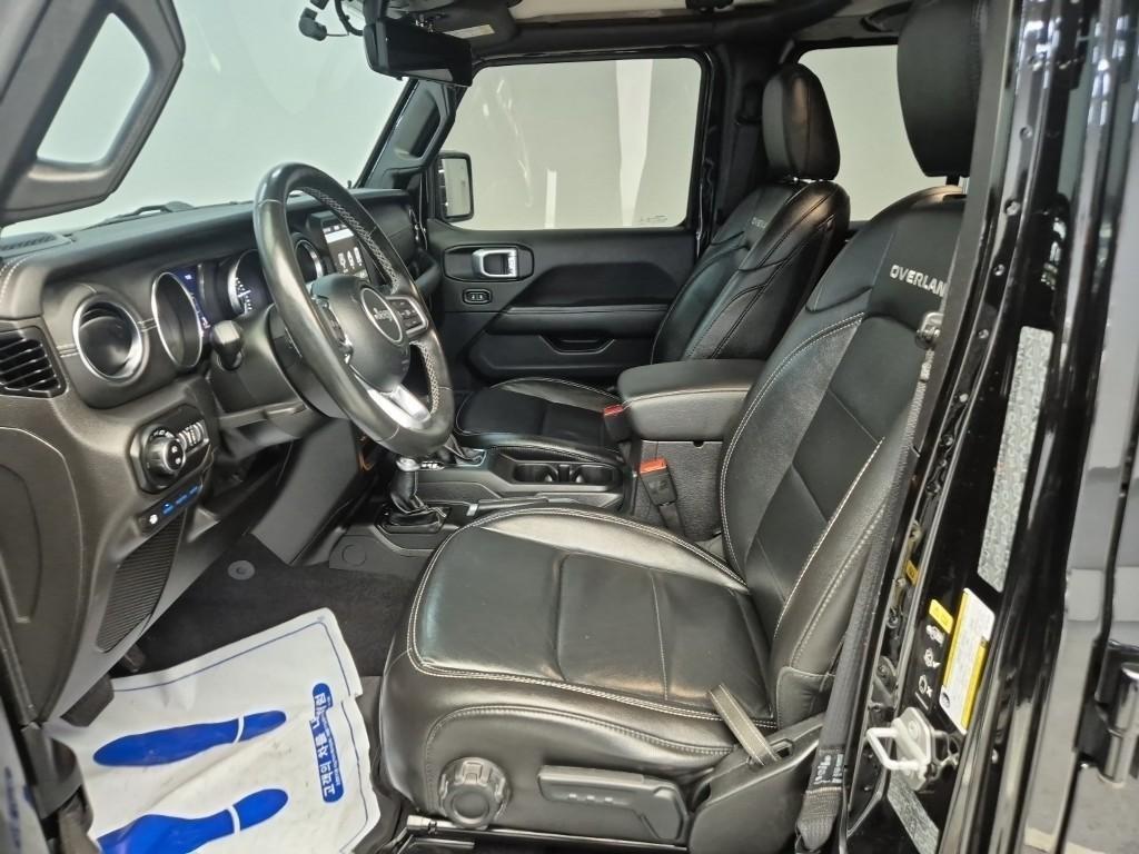 Jeep Wrangler - Vista 11