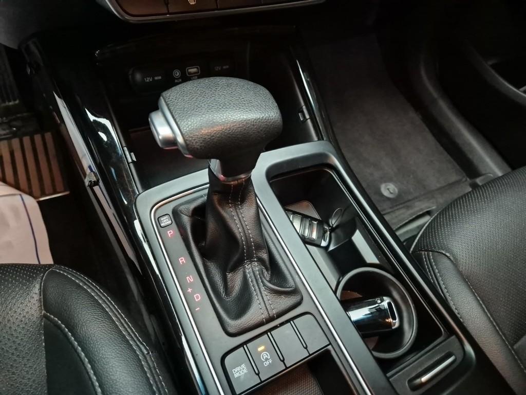 KIA Sorento - Vista 8