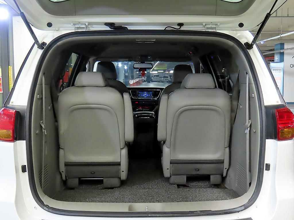 KIA Carnival 2016 Blanco - Importación desde Corea - HF Imports Iquique - Foto 17