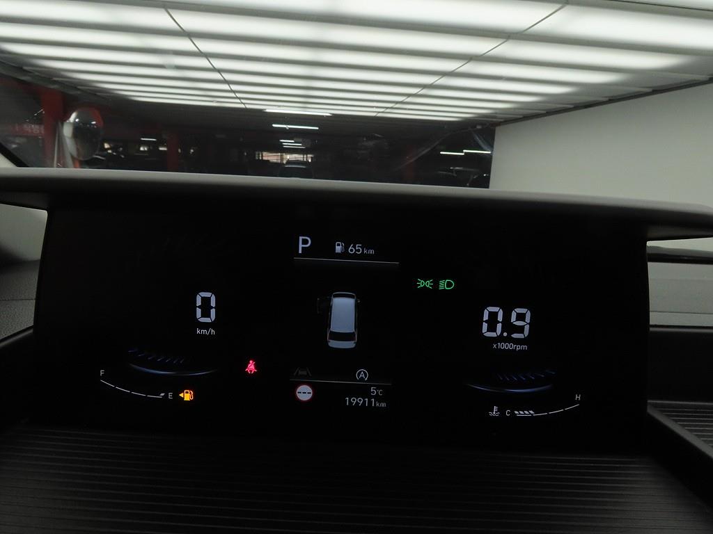 HYUNDAI Staria - Vista 7