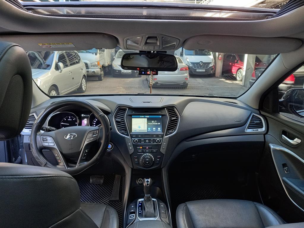 HYUNDAI Santa Fe - Vista 6