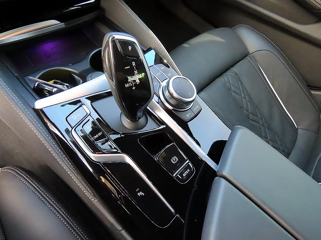 BMW 5 Series - Vista 11