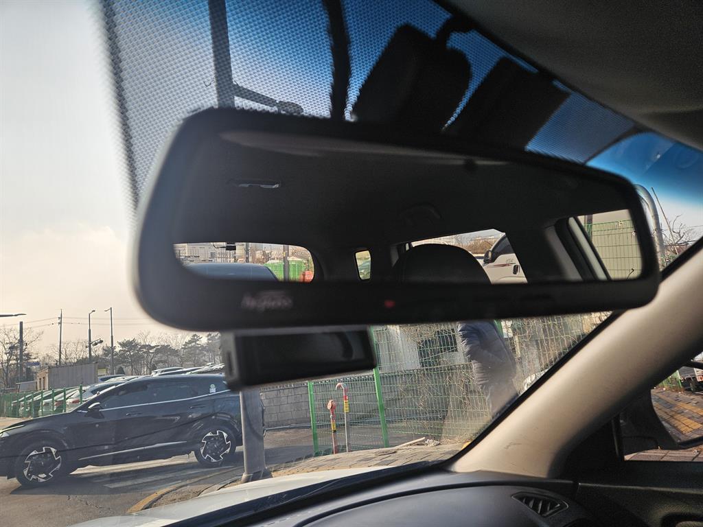 Ssangyong Tivoli 2019 Blanco - Importación desde Corea - HF Imports Iquique - Foto 17