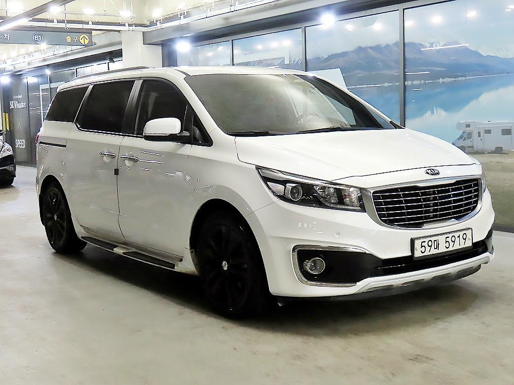 KIA Carnival 2016 Blanco - Importación desde Corea - HF Imports Iquique - Foto 1
