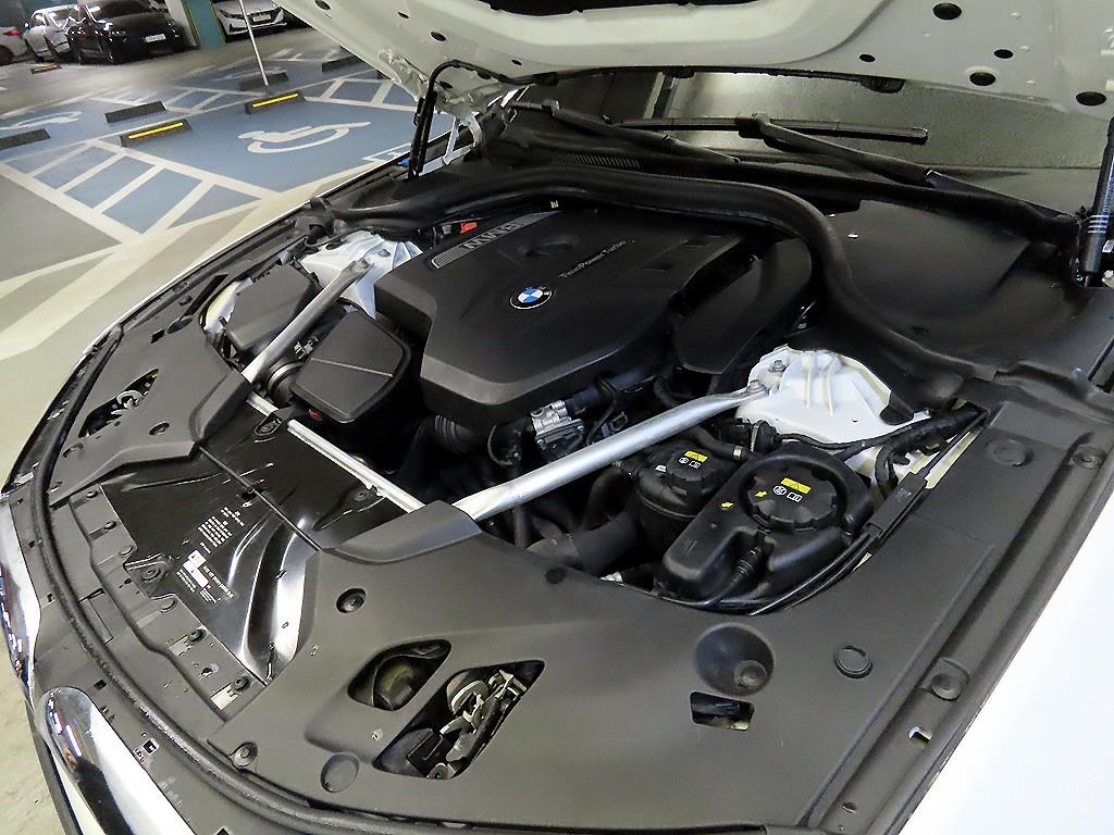 BMW 5 Series 2018 Blanco - Importación desde Corea - HF Imports Iquique - Foto 19