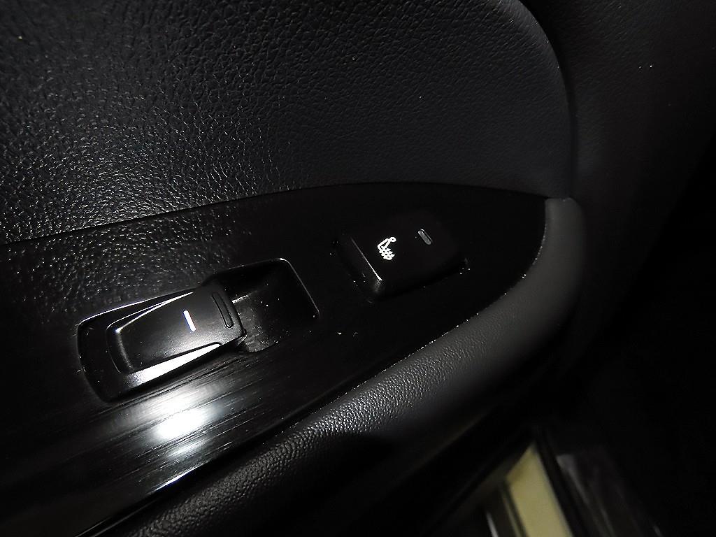 Ssangyong Rexton 2025 the color of pearl - Importación desde Corea - HF Imports Iquique - Foto 15