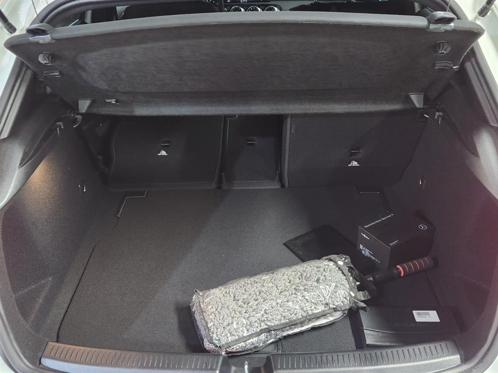 Mercedes Benz A Class 2022 Blanco - Importación desde Corea - HF Imports Iquique - Foto 16